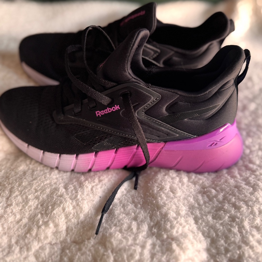 Reebok Nano Gym Sneakers Black with Pink Accent Athletic Sneakers - size 8 - Picture 2 of 5